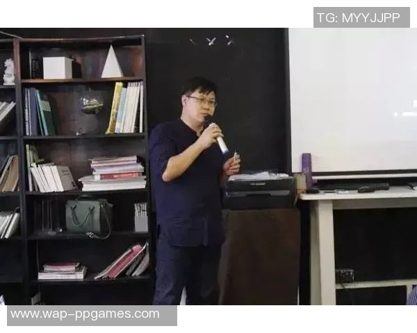 专访周芳揭秘DOTA2成功背后的策略与团队协作秘诀